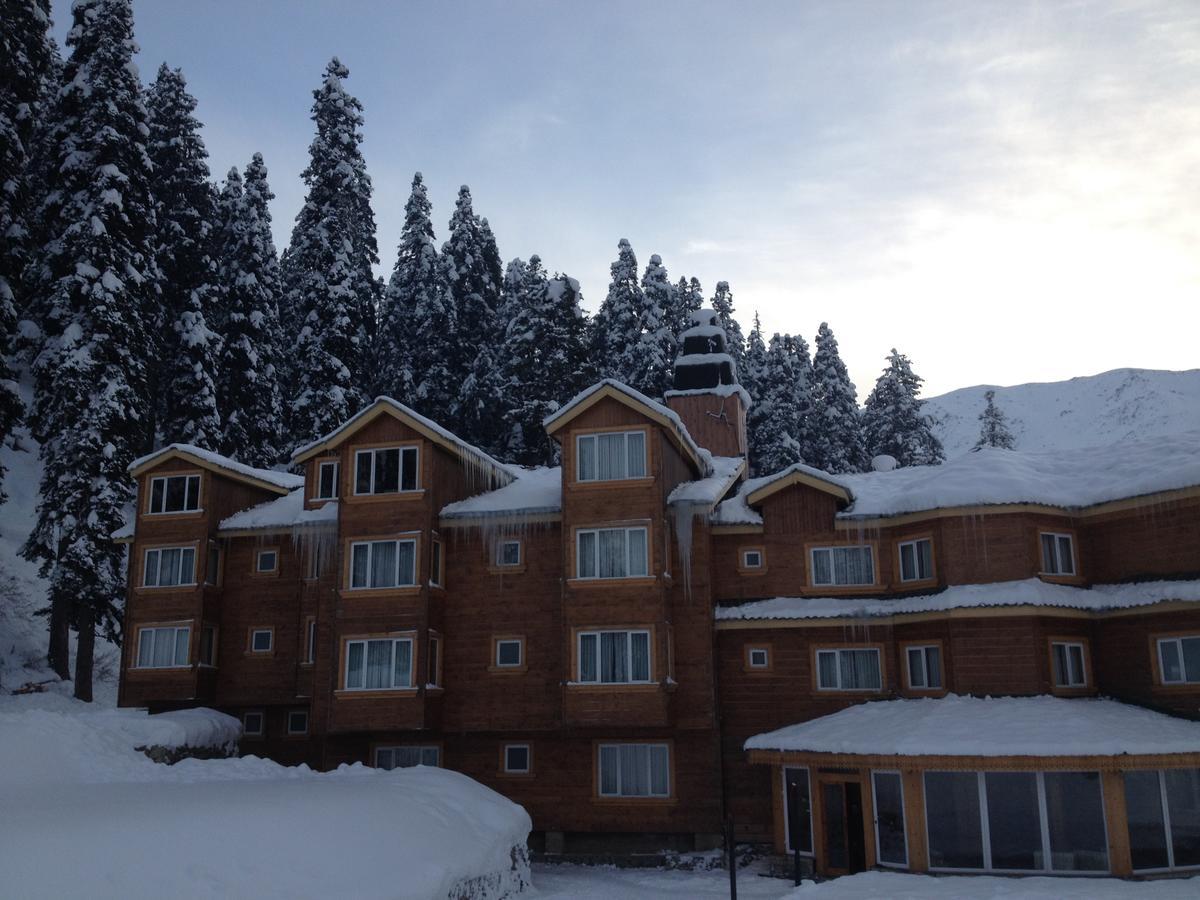Kolahoi Green Heights, Gulmarg Kültér fotó